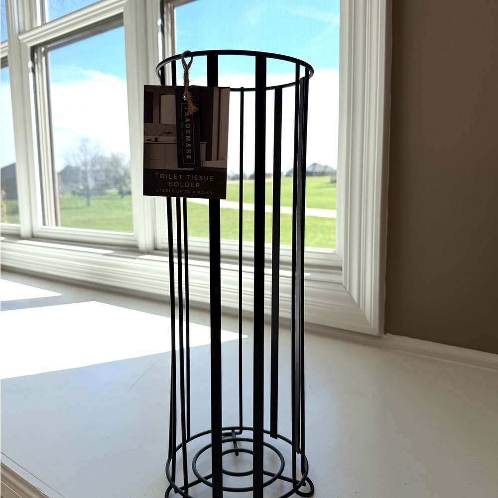 Black Metal Vertical Toilet Tissue Holder